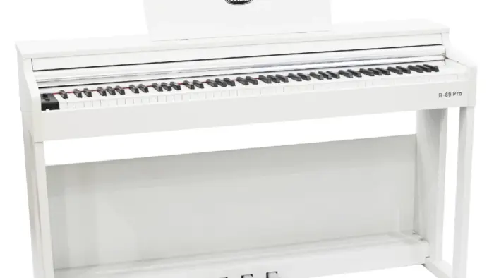 Как взрослому начать учиться играть на пианино