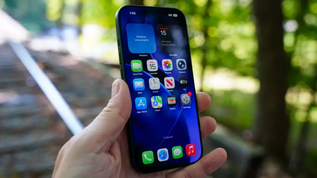 Обзор iPhone 17 Pro